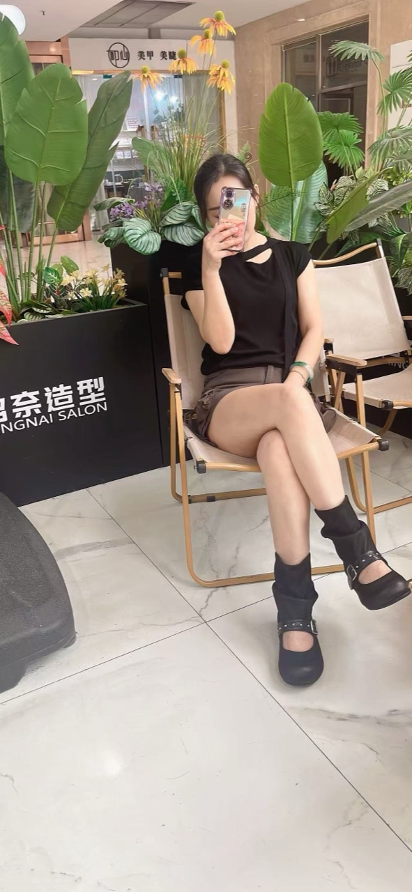 CHENFENG在植物间